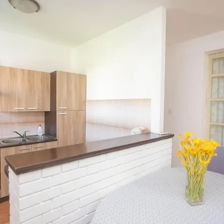Apartment Near Hangar