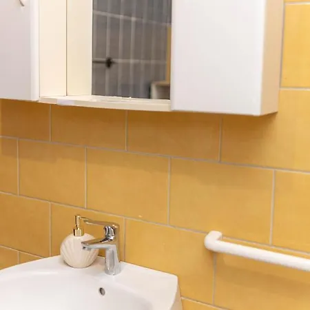 Apartamento Near Hangar Vodice