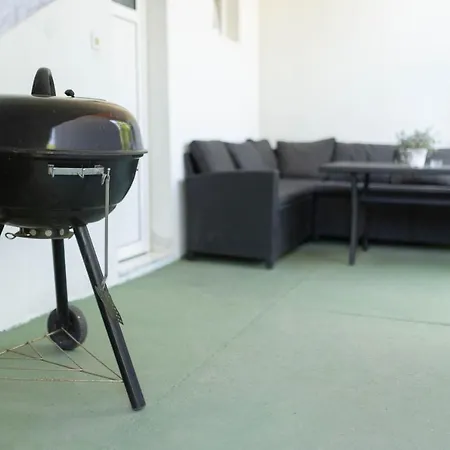 Near Hangar Apartamento Vodice